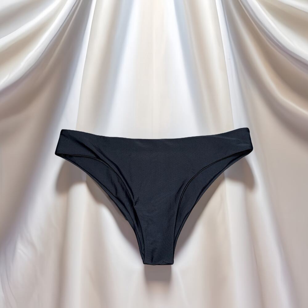 New Medium Black Low Rise Bikini Swim Bottoms Booty Brazillian Cheeky swimsuit